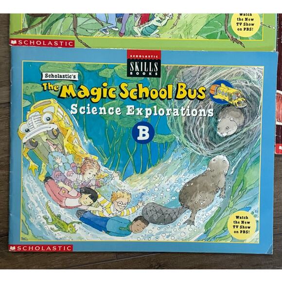 Magic School Bus 3 Scholastic Paperback Books Science Explorations Human Body - Picture 3 of 8